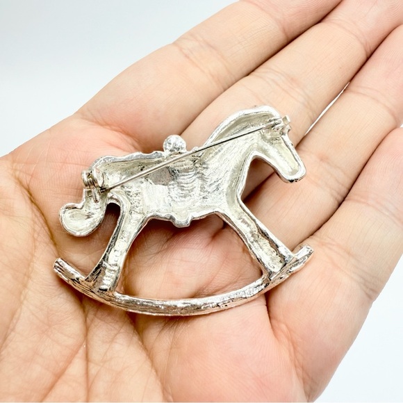 Vintage Cute Rocking Horse Christmas Holiday Silver Tone Metal Brooch - Picture 4 of 7